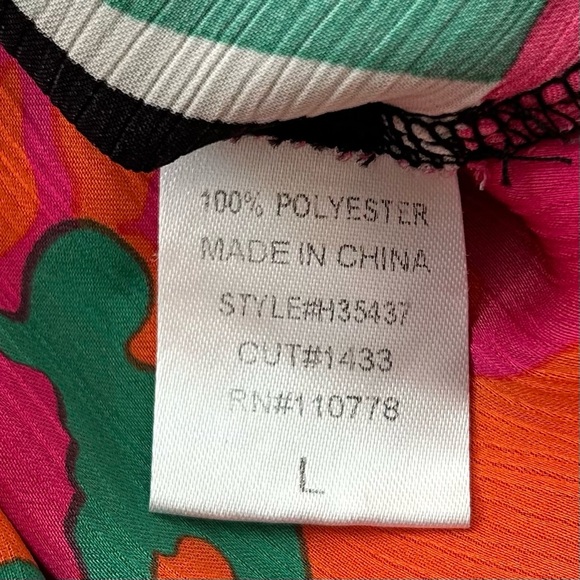 Hazel Anthropologie Floral Blouse Top V-Neck Garden Girl Pink Black Size Large - Picture 15 of 16